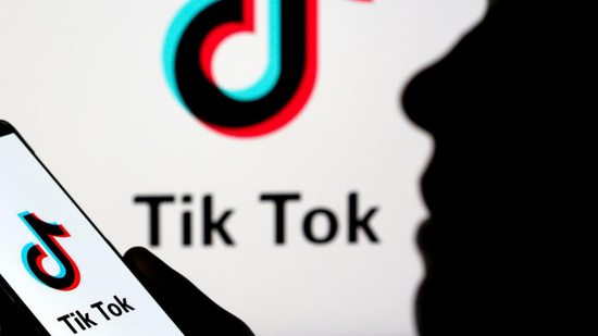 Trump digs in on cut from TikTok deal